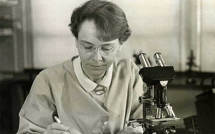 Barbara McClintock và những phát hiện về di truyền học ở ngô